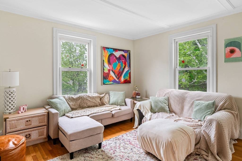 Salem, MA 01970,11 Glendale Street #2