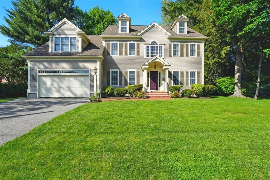 Lexington, MA 02420,4 Ledgelawn Ave