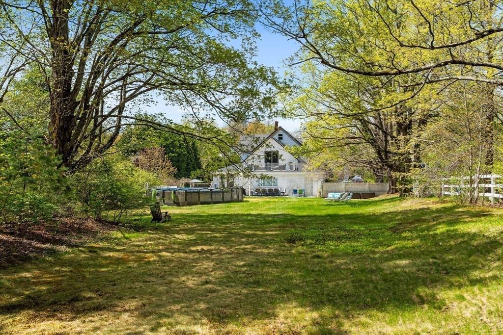 Ware, MA 01082,97 Church St