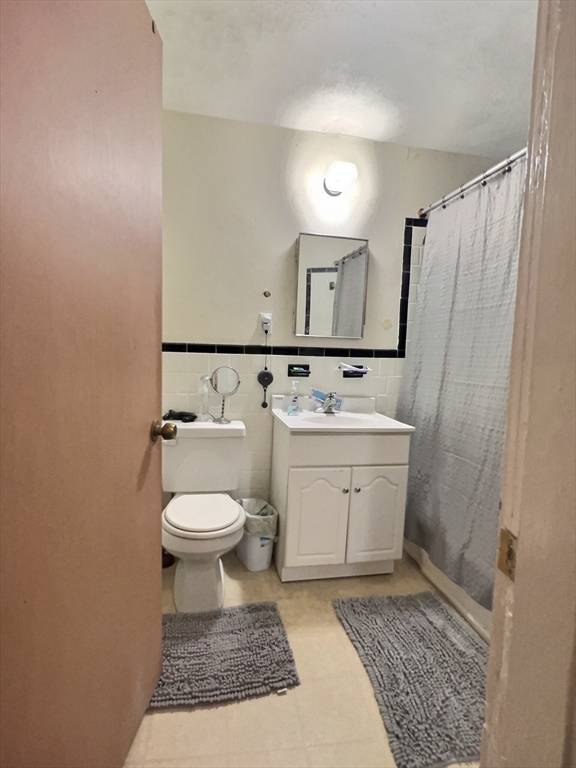 Brookline, MA 02446,1390 Beacon #2
