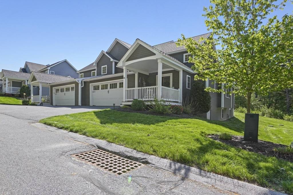 Sterling, MA 01564,14 Shamrock Way #14