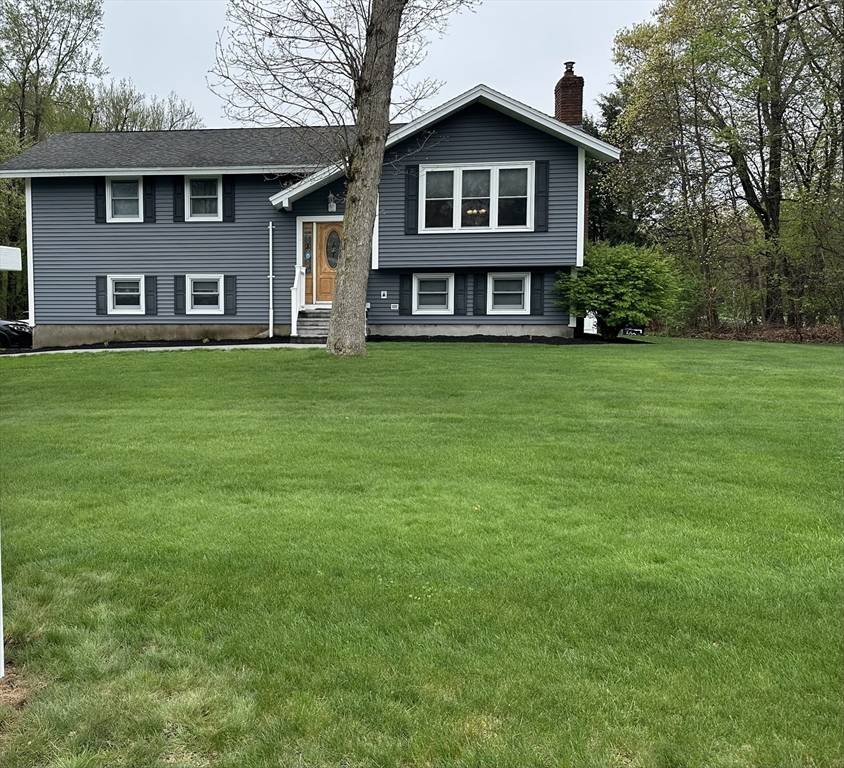 Hudson, MA 01749,26 John Robinson Dr