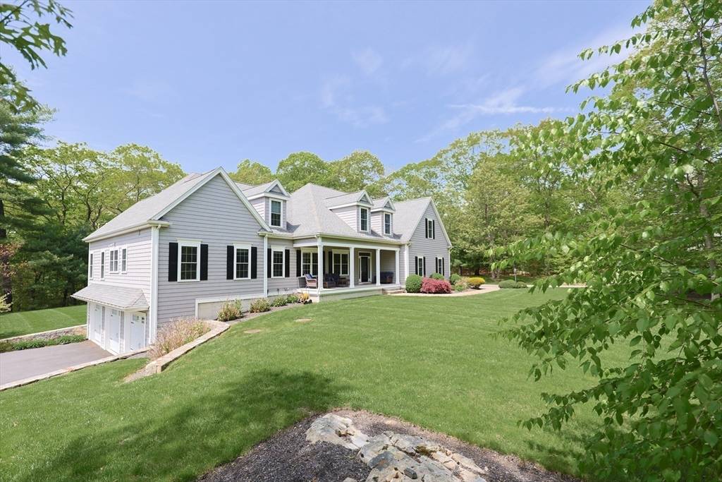 Mendon, MA 01756,2 Powers Rd.