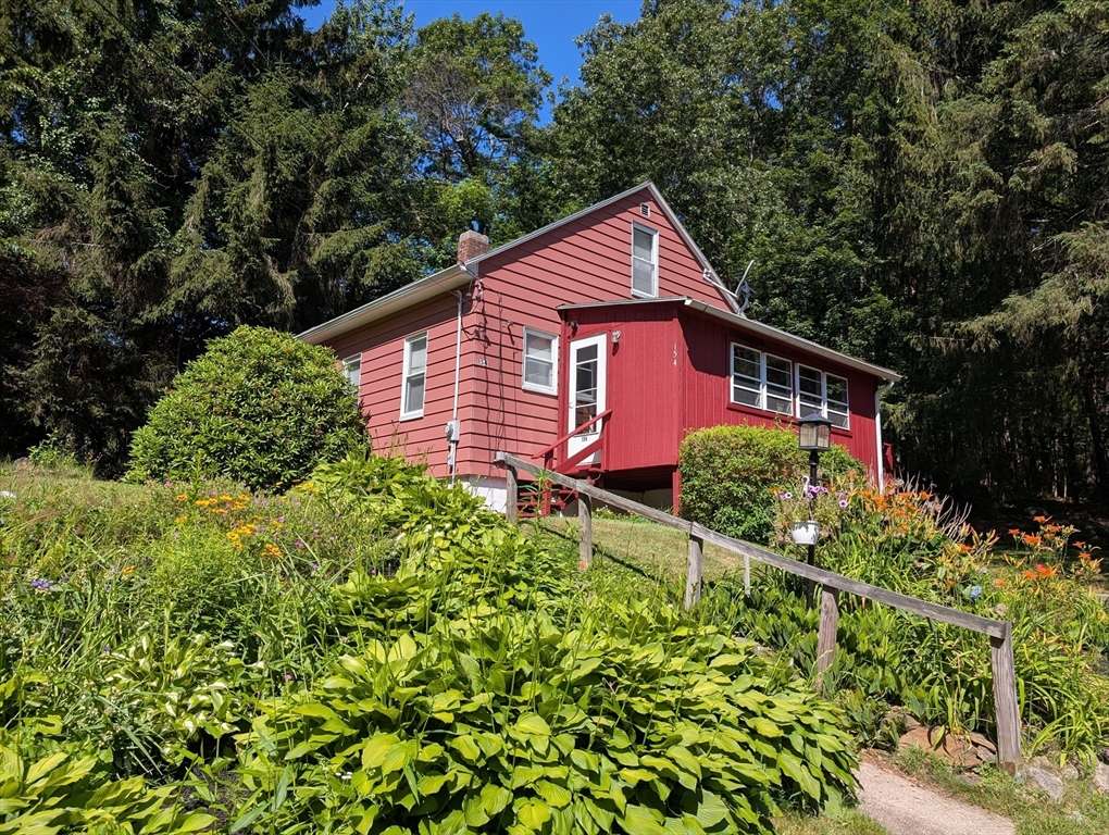 Leicester, MA 01524,154 Rawson St