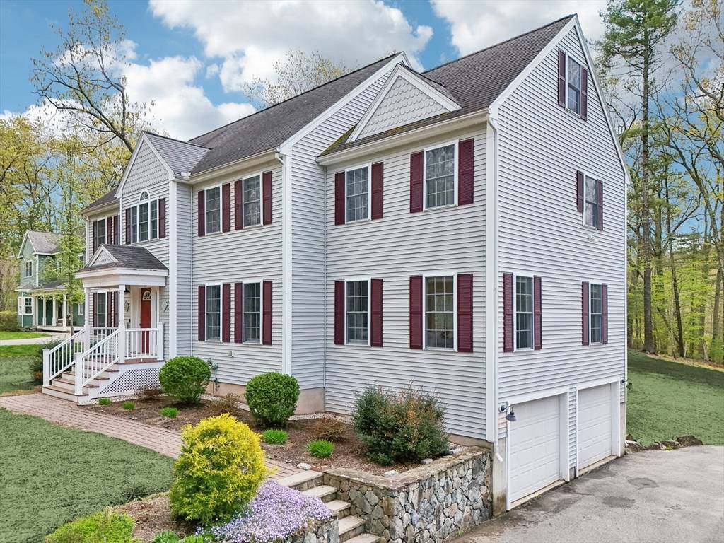 Georgetown, MA 01833,7 Acorn Way