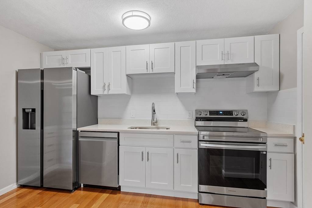 Reading, MA 01867,5 Washington St #D2