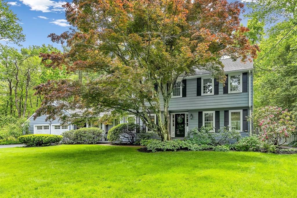 Southborough, MA 01772,5 Hickory Road