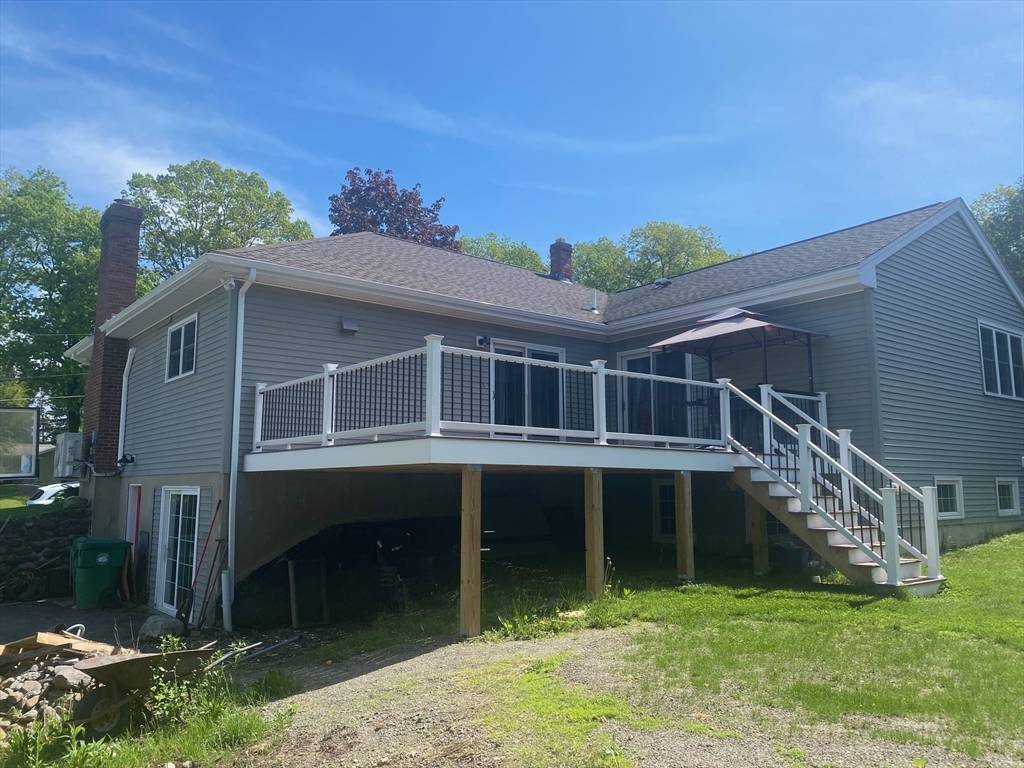 Clinton, MA 01510,21 Dike Drive