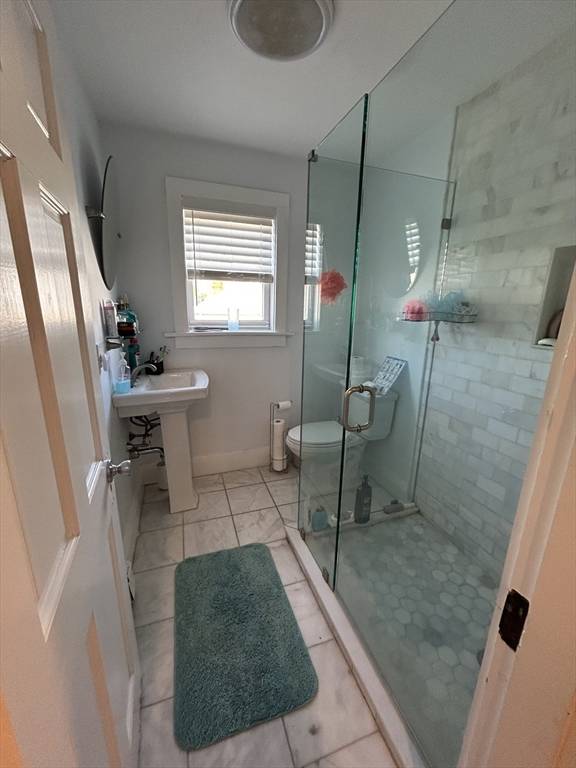 Saugus, MA 01906,74 Bristow St #1