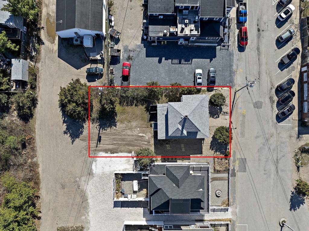 Scituate, MA 02066,18 Marshfield Ave
