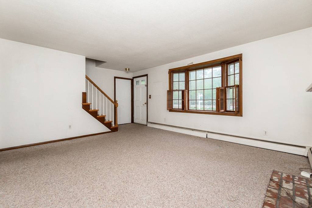Ipswich, MA 01938,378 Linebrook Rd.