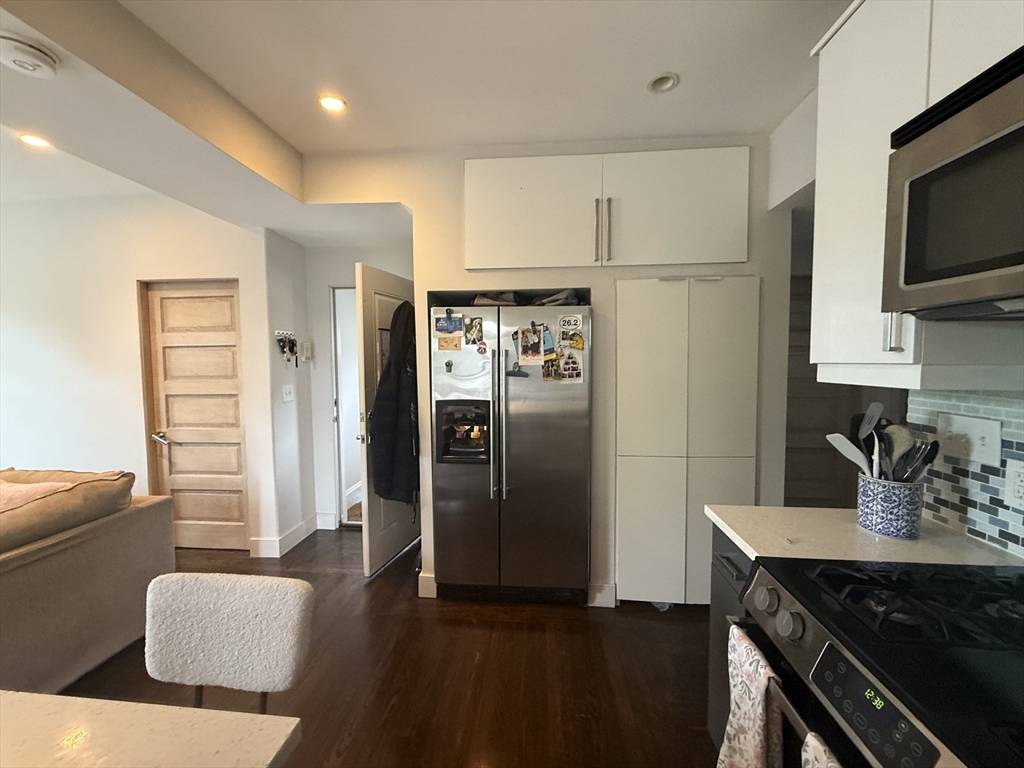 Boston, MA 02125,44 Saint Margaret St #2