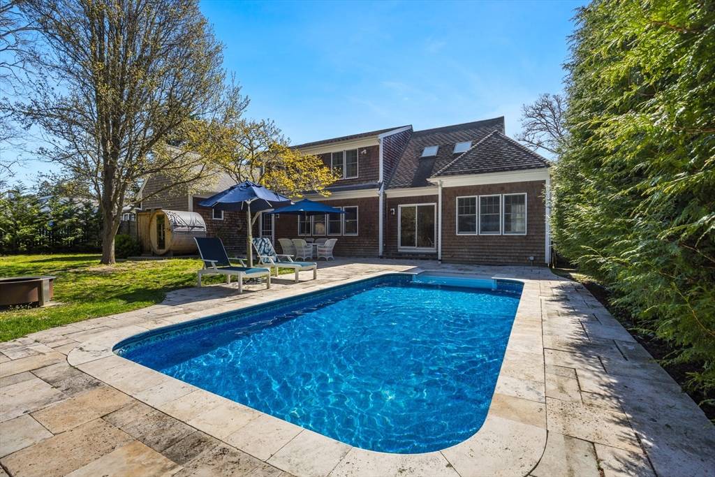 Barnstable, MA 02655,25 Blanid Road