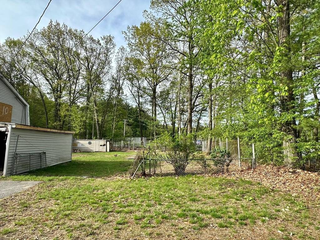 Leominster, MA 01453,499 Litchfield