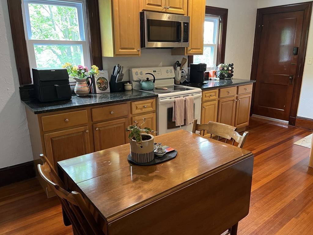 Brookline, MA 02445,17 Clark #2