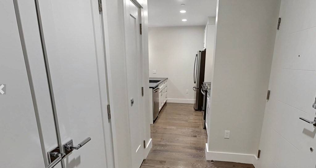 Somerville, MA 02143,434 Mcgrath Highway #411