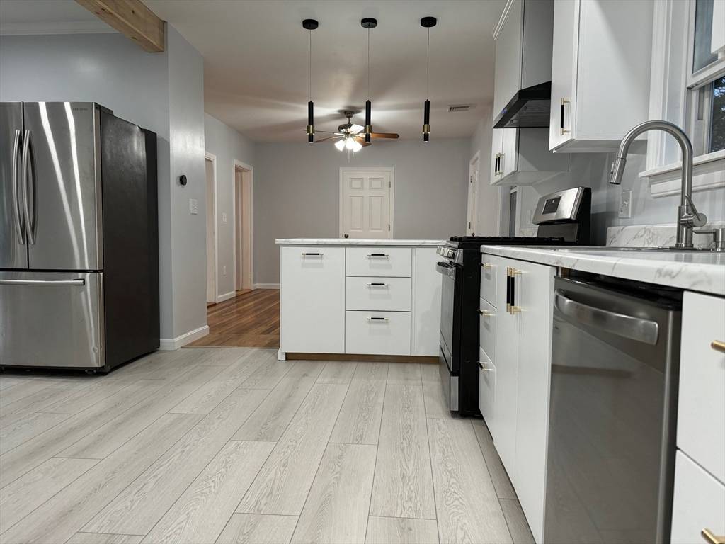 Leominster, MA 01453,107 Harrison St #2