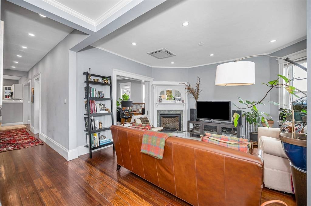 Boston, MA 02125,128 Cushing Ave #3