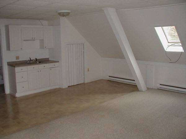 Franklin, MA 02038,49B Dean Avenue #B