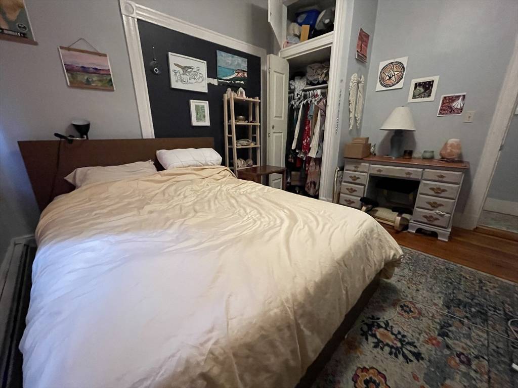 Boston, MA 02130,23 Forest Hills St #1
