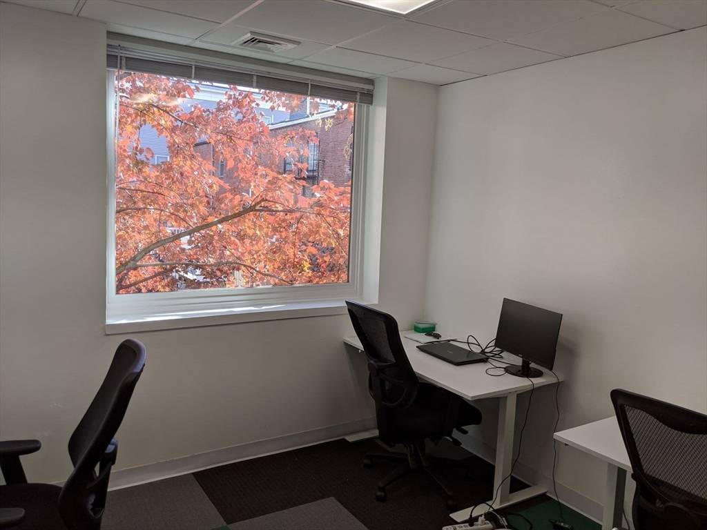 Cambridge, MA 02139,552 Massachusetts Ave #204