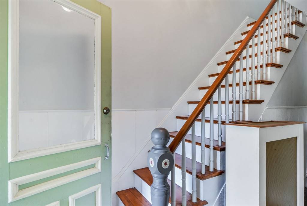 Taunton, MA 02780,130 N Walker St