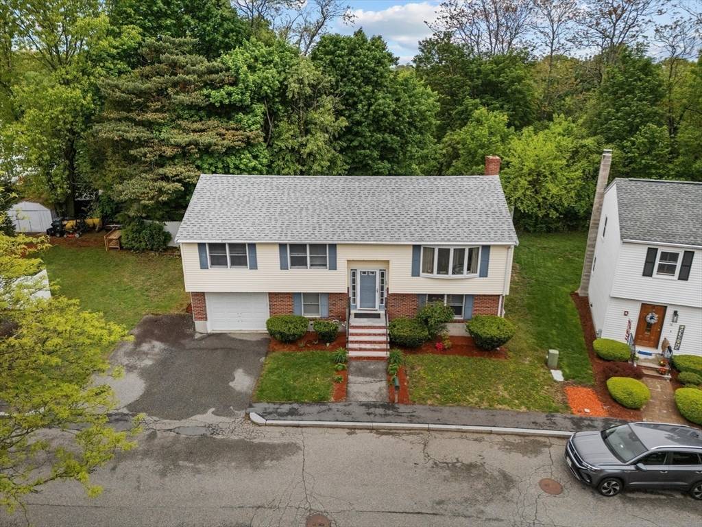 Malden, MA 02148,12 Centennial Cir