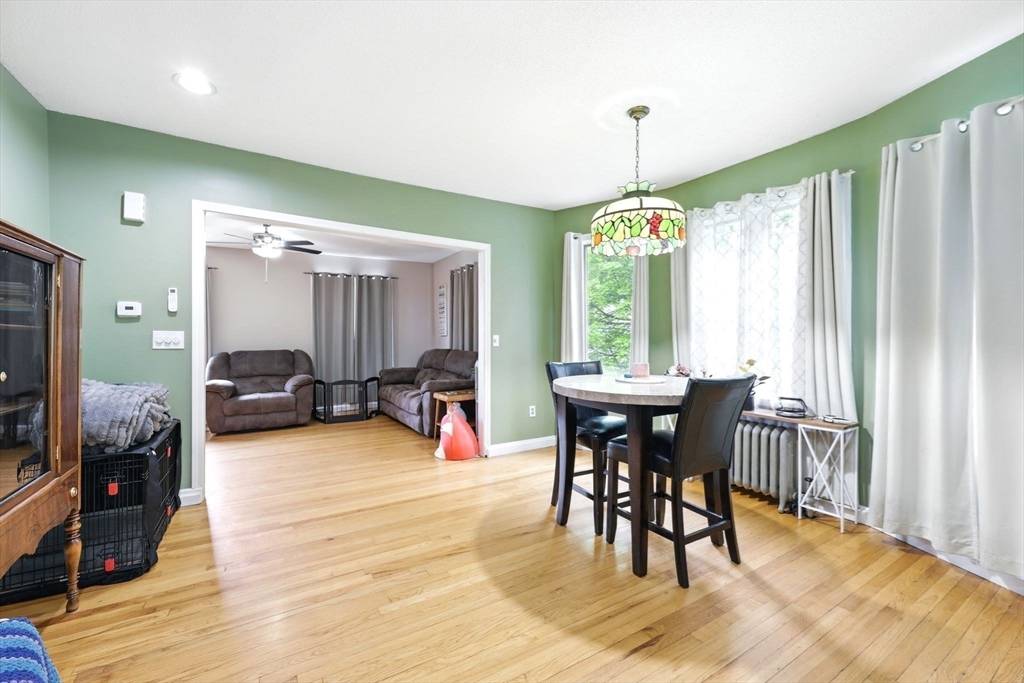 Holyoke, MA 01040,143-145 Westfield Rd
