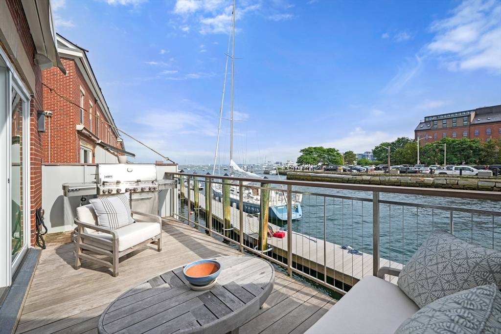 8 Union Wharf #8 Boston, MA 02109