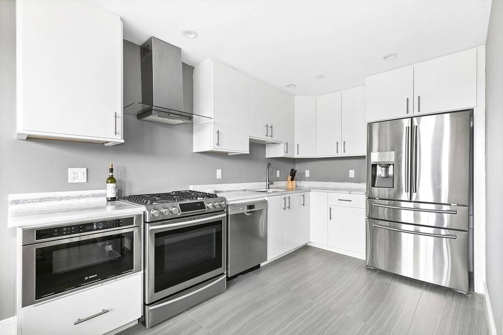 Boston, MA 02118,666 Massachusetts Ave #5