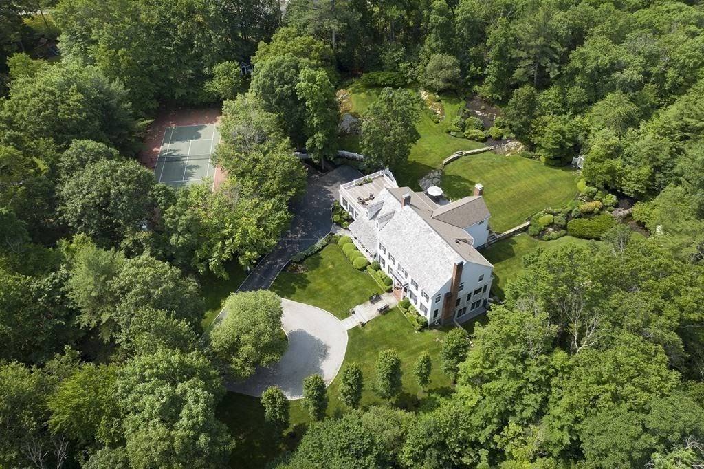 Cohasset, MA 02025,152 Forest Ave