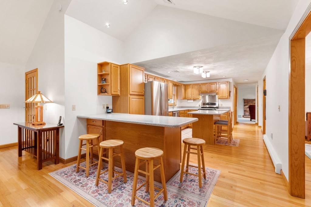 46 High St Chelmsford, MA 01824