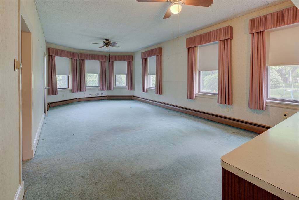 41-43 Lakeside St Providence, RI 02904
