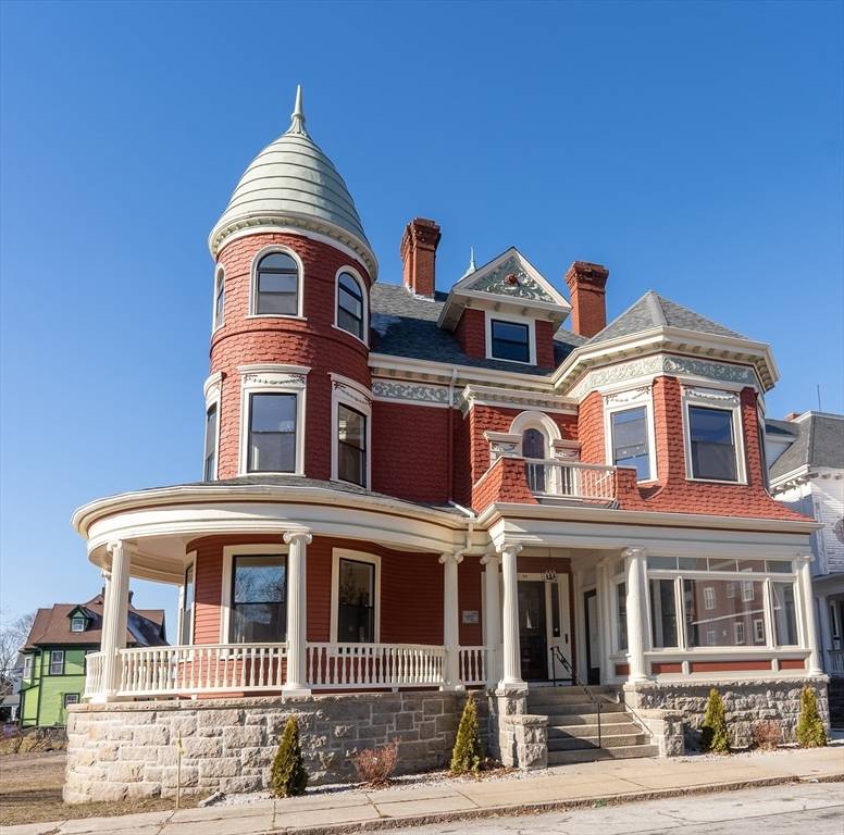 Fall River, MA 02720,72 Belmont
