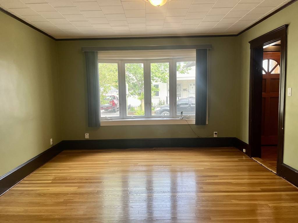 Everett, MA 02149,128-130 Clarence