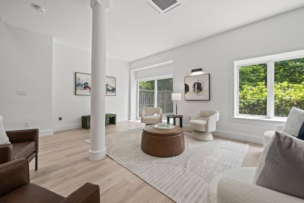 Newton, MA 02459,44 Ober Road #44