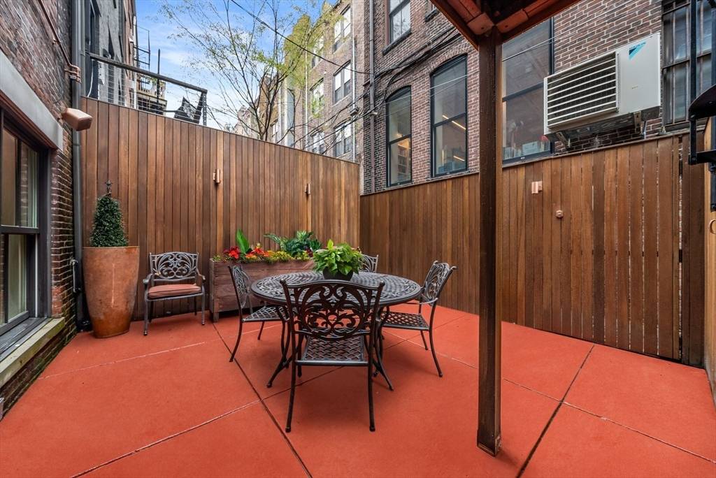 42 Bradford St #42 Boston, MA 02118