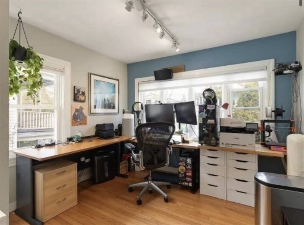 Medford, MA 02155,15 Cypress Road #2