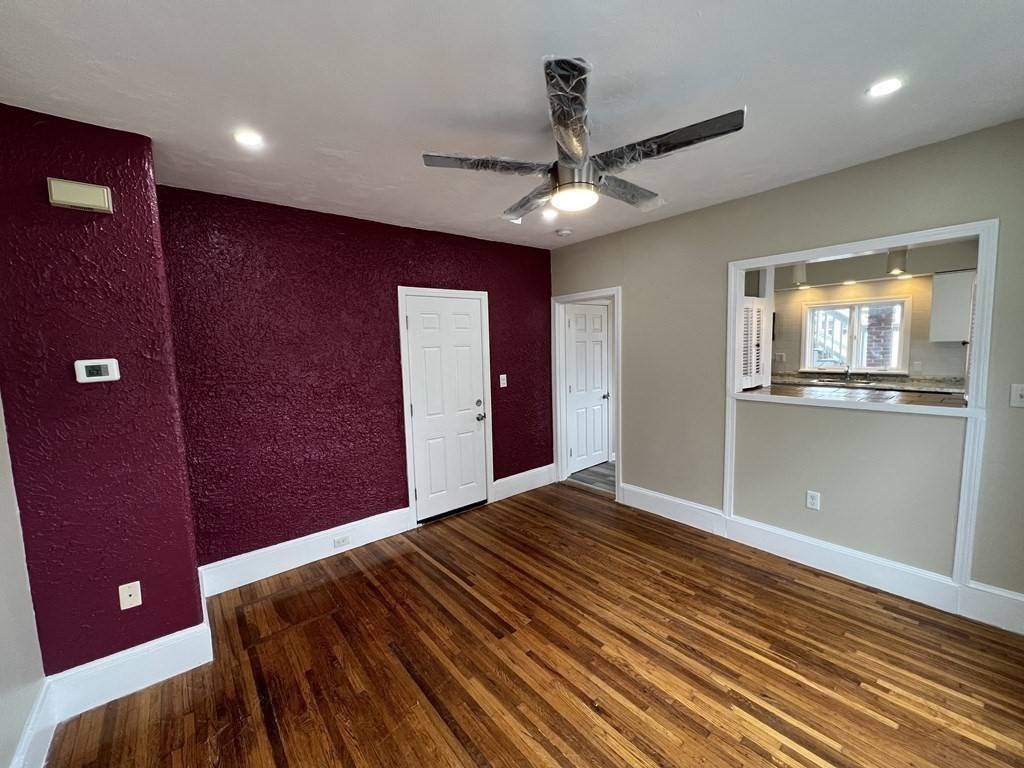 Everett, MA 02149,100 Walnut Street #1