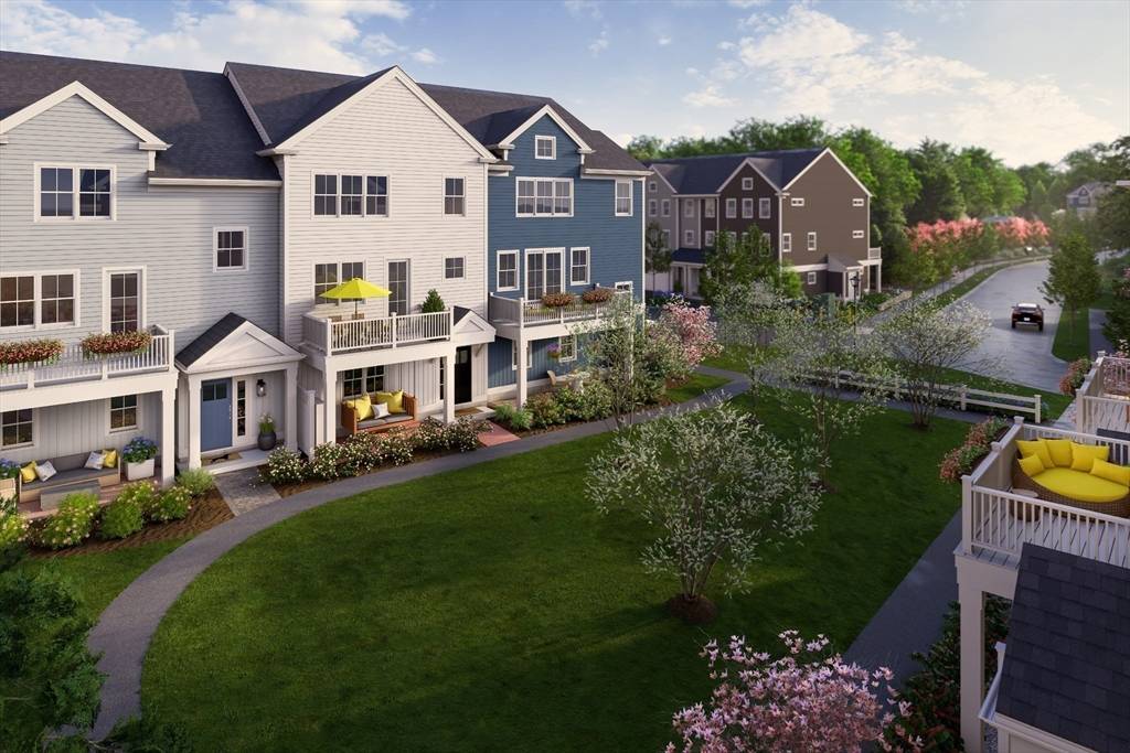 Raynham, MA 02767,48 Oxbow Road #34-2