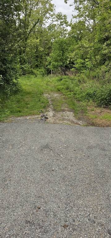 Uxbridge, MA 01569,503 Elmwood Avenue