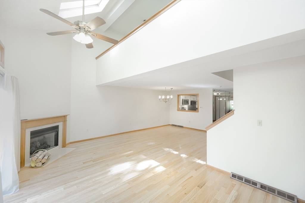Franklin, MA 02038,19 Spruce Pond Rd #19