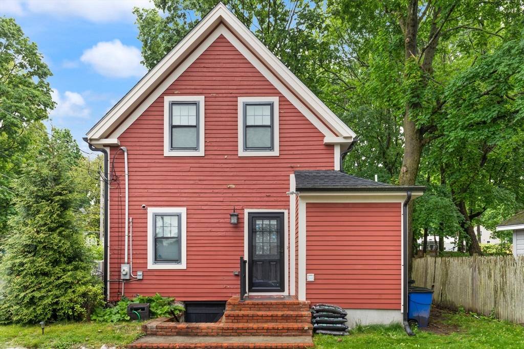 Stoughton, MA 02072,99 Lincoln St