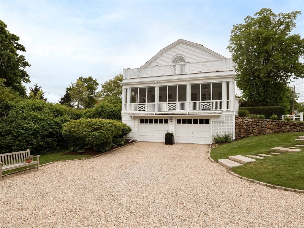 Duxbury, MA 02332,11 Water St