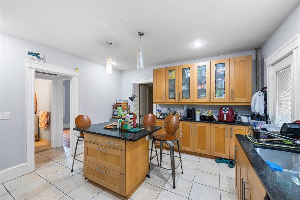 88 Princeton St Medford, MA 02155