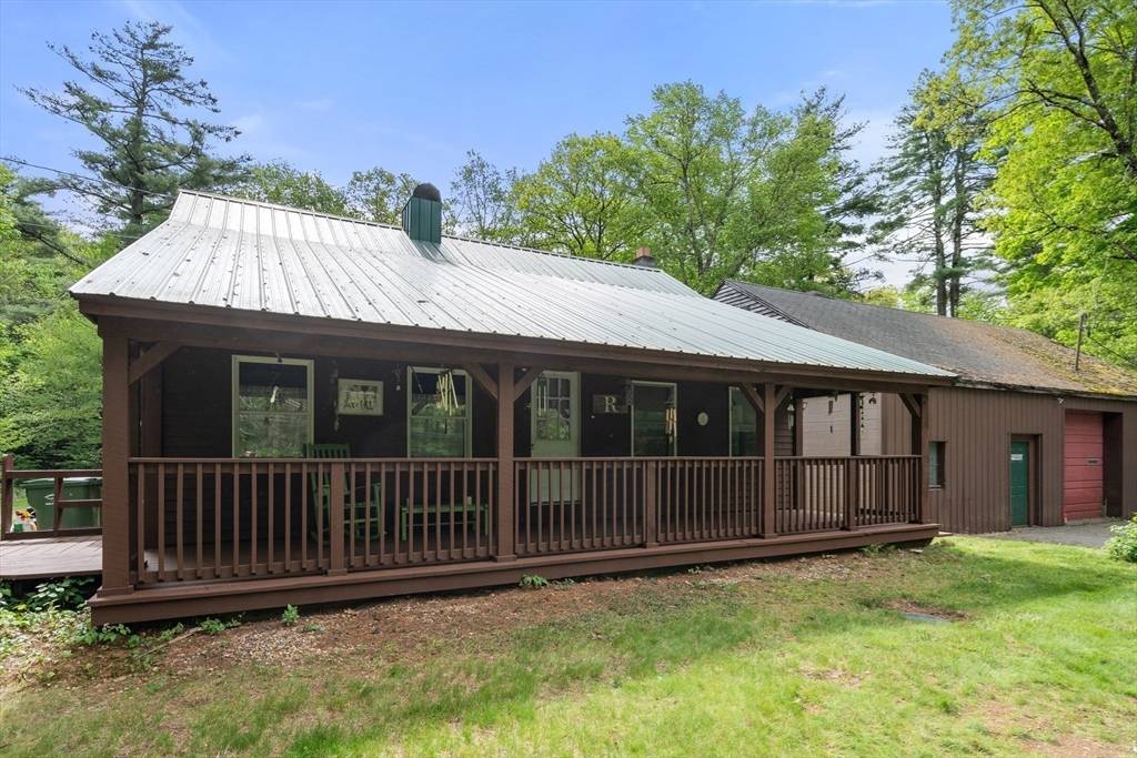 Brookfield, MA 01506,24 Webber Rd