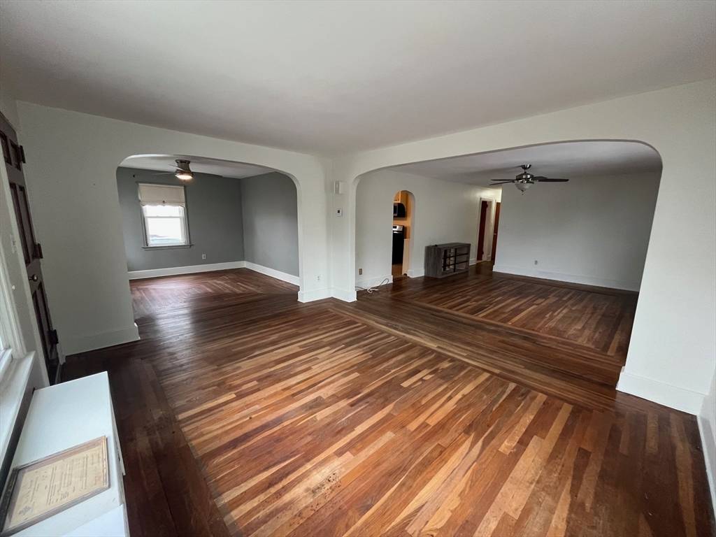 Fall River, MA 02724,189 Bush Street