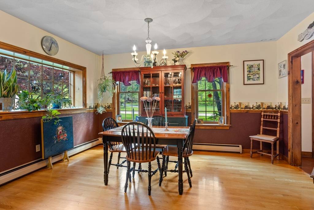 116 Century Way Dunstable, MA 01827