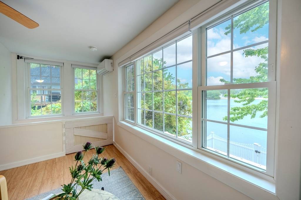 11 Lakeside Road Billerica, MA 01821