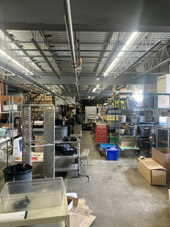 Norwood, MA 02339,44 Industrial